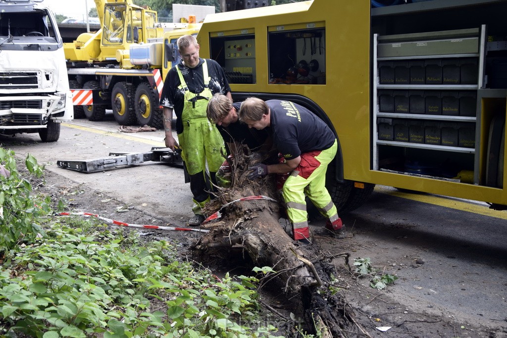 Schwerer VU A 3 Rich Oberhausen Hoehe AK Leverkusen P854.JPG - Miklos Laubert